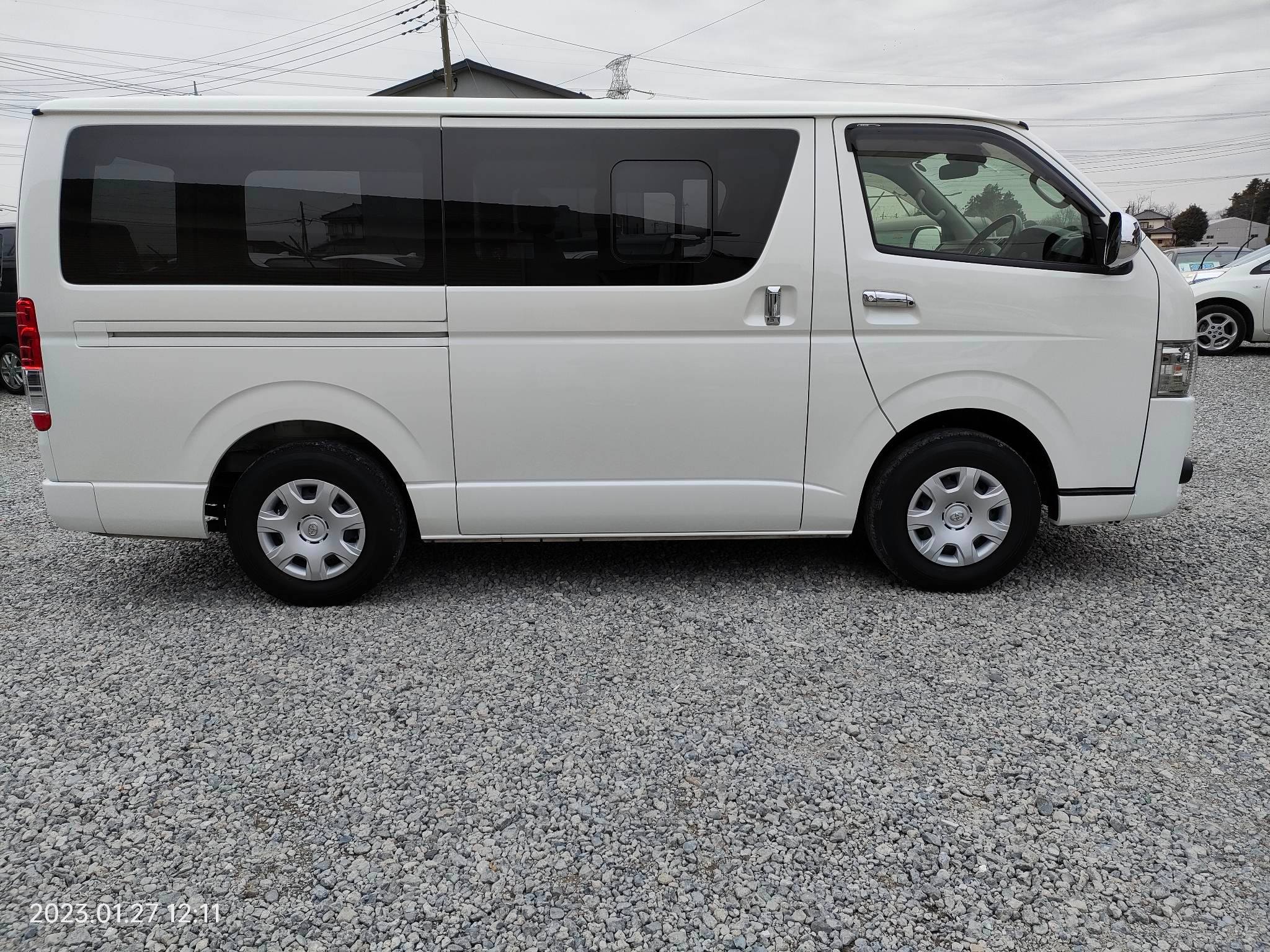 HIACE